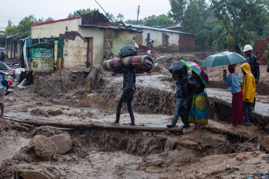 Le cyclone Freddy a durement frappé Blantyre, au Malawi, plus tôt en mars, les cantons tels que Chilobwe et Manja ayant subi les pires dégâts avec de graves coulées de boue.  Crédit : UNICEF Malawi/2023/Médias d'entreprise