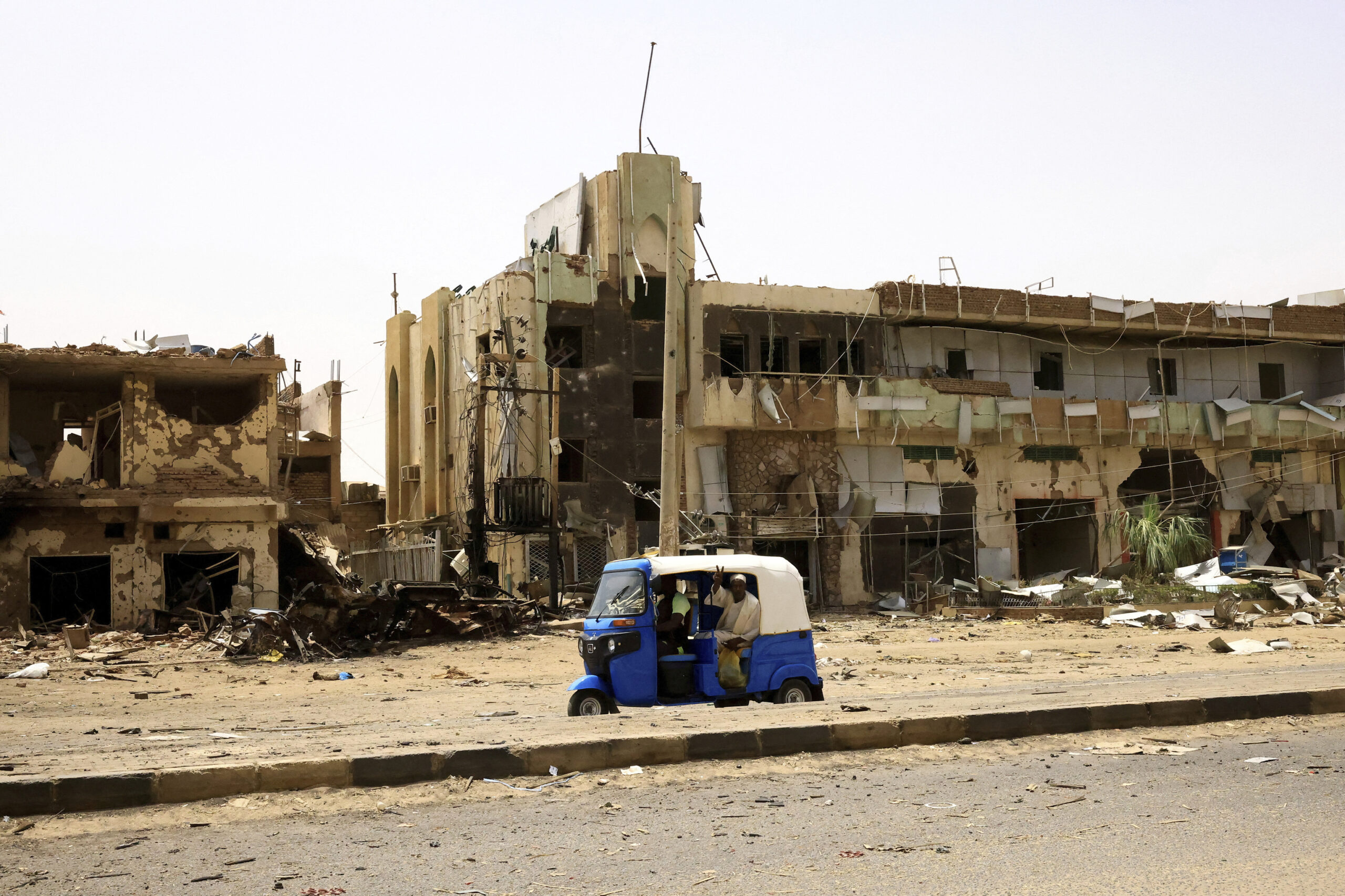 Bâtiments détruits à Khartoum.
