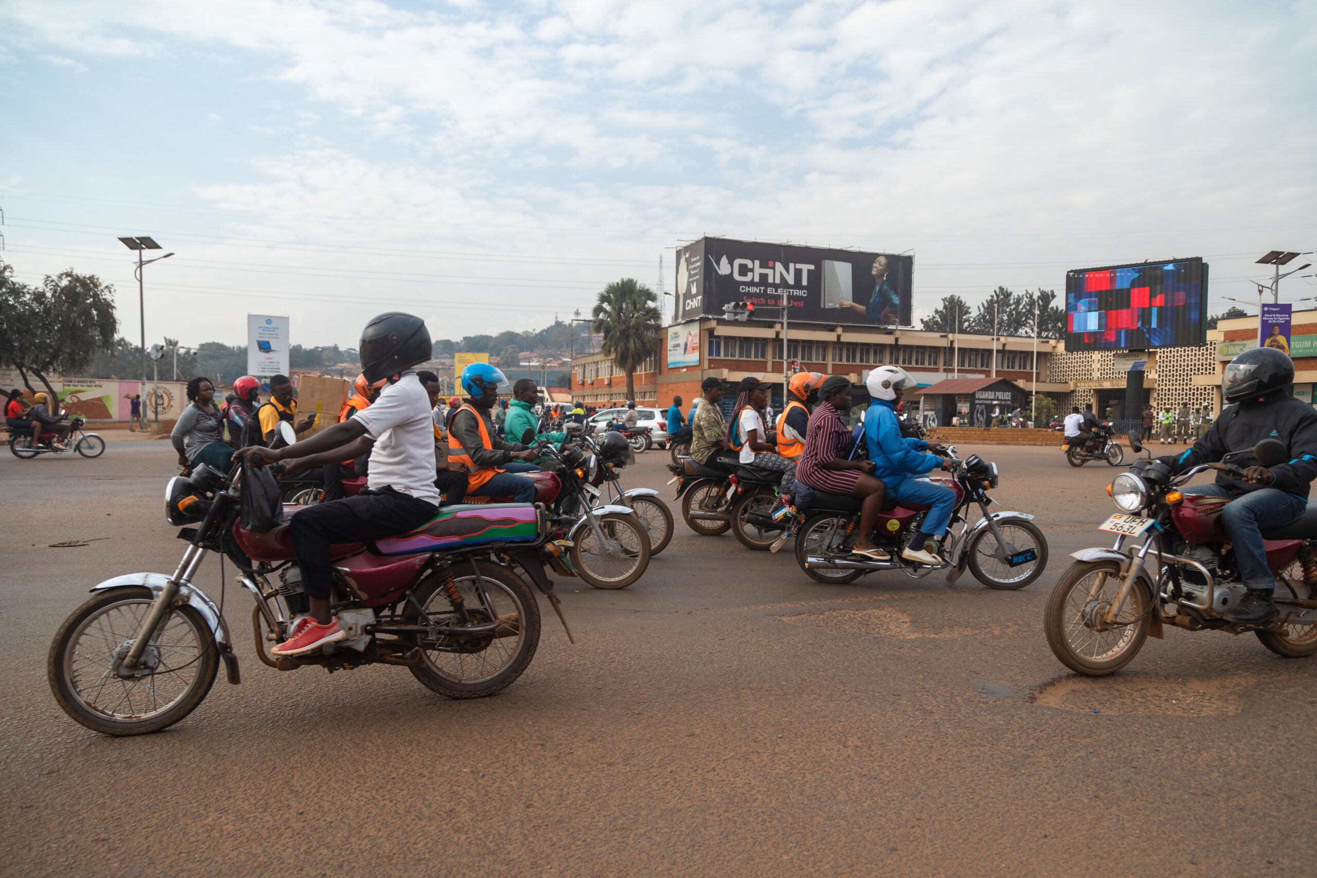 Les boda bodas de l'Ouganda : un demi-siècle à se déplacer, à la folie