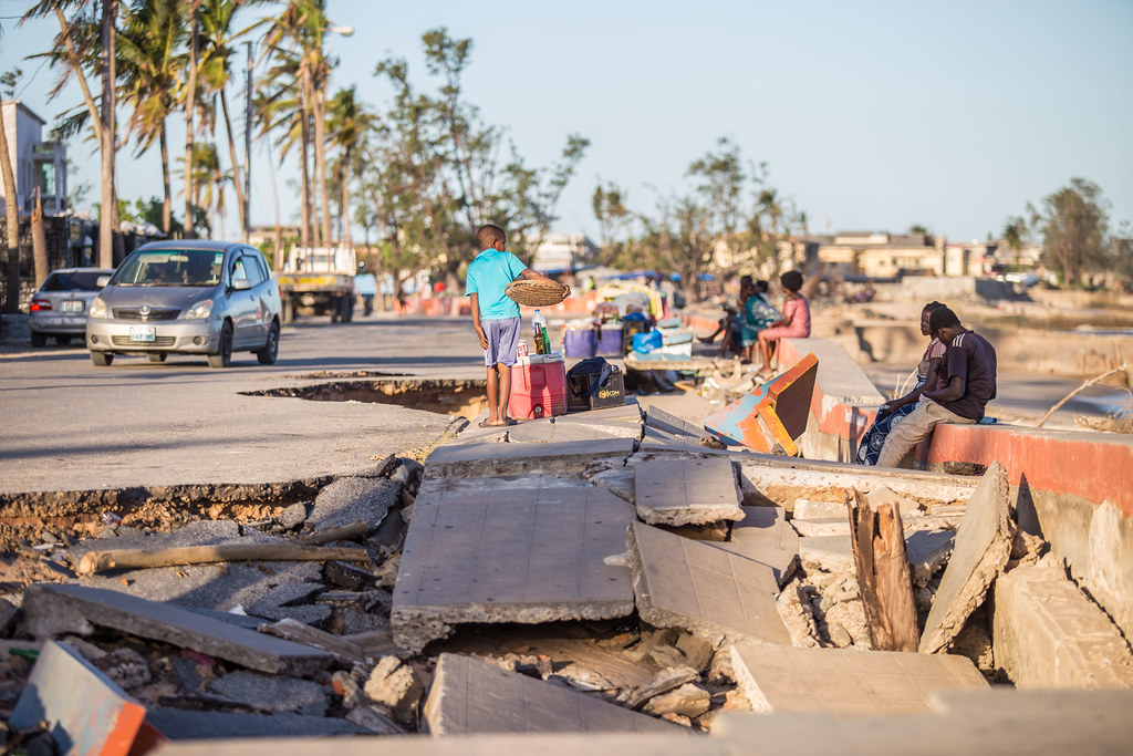 En 2019, le cyclone Idai a fait plus de 1 000 morts, touchant particulièrement Beira au Mozambique.  Crédit : Banque mondiale/Sarah Farhat.