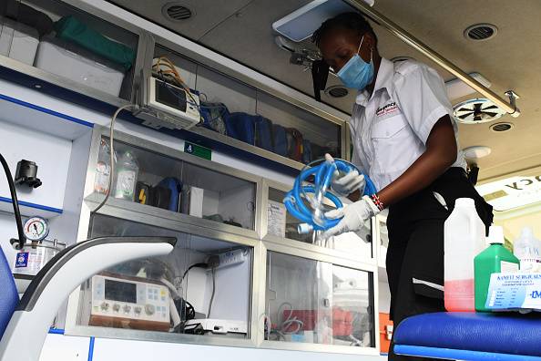 Le Kenya abandonne son programme controversé d'échange de médecins avec Cuba