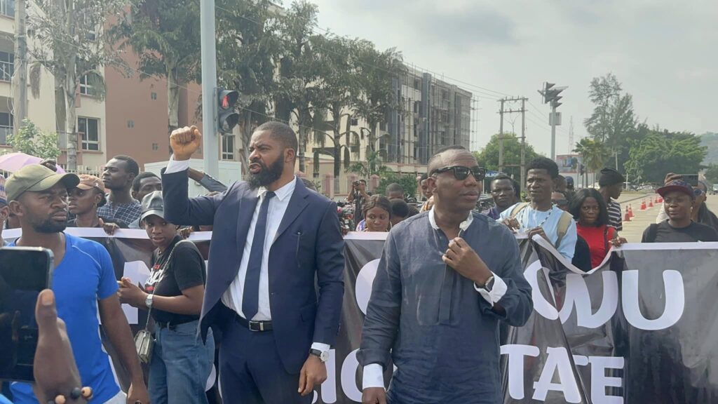 Nigeria : L'impunité de la guerre de Tinubu contre les médias
