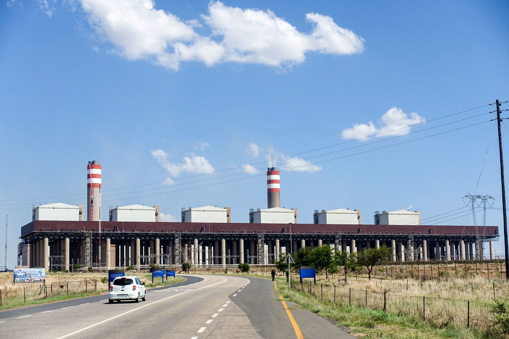 85 % de l'électricité produite en Afrique du Sud provient du charbon, et les premiers commentaires du nouveau ministre de l'environnement laissent penser que cette situation ne changera pas rapidement sous son mandat. Crédit : jbdodane.