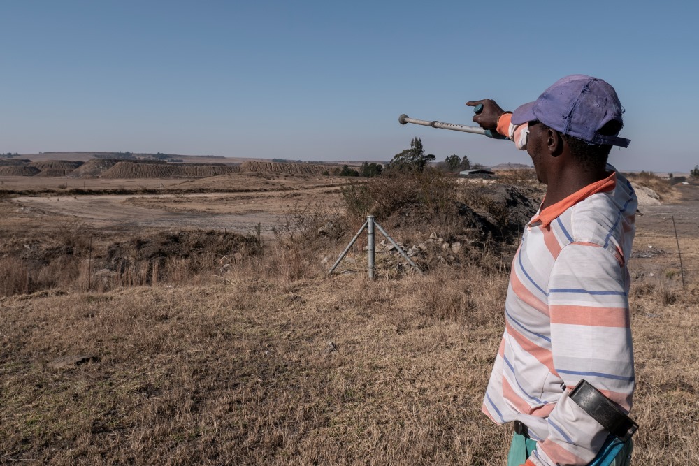 « C'est le Far West » : les mines zombies se multiplient dans le secteur opaque du charbon en Afrique du Sud