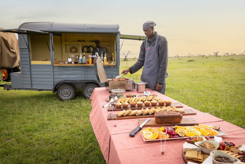 Un petit-déjeuner de brousse dans la réserve Mara Naboisho, au Kenya.