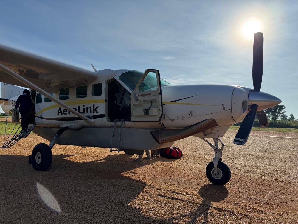 Un Cessna Grand Caravan d'Aerolink, en Ouganda