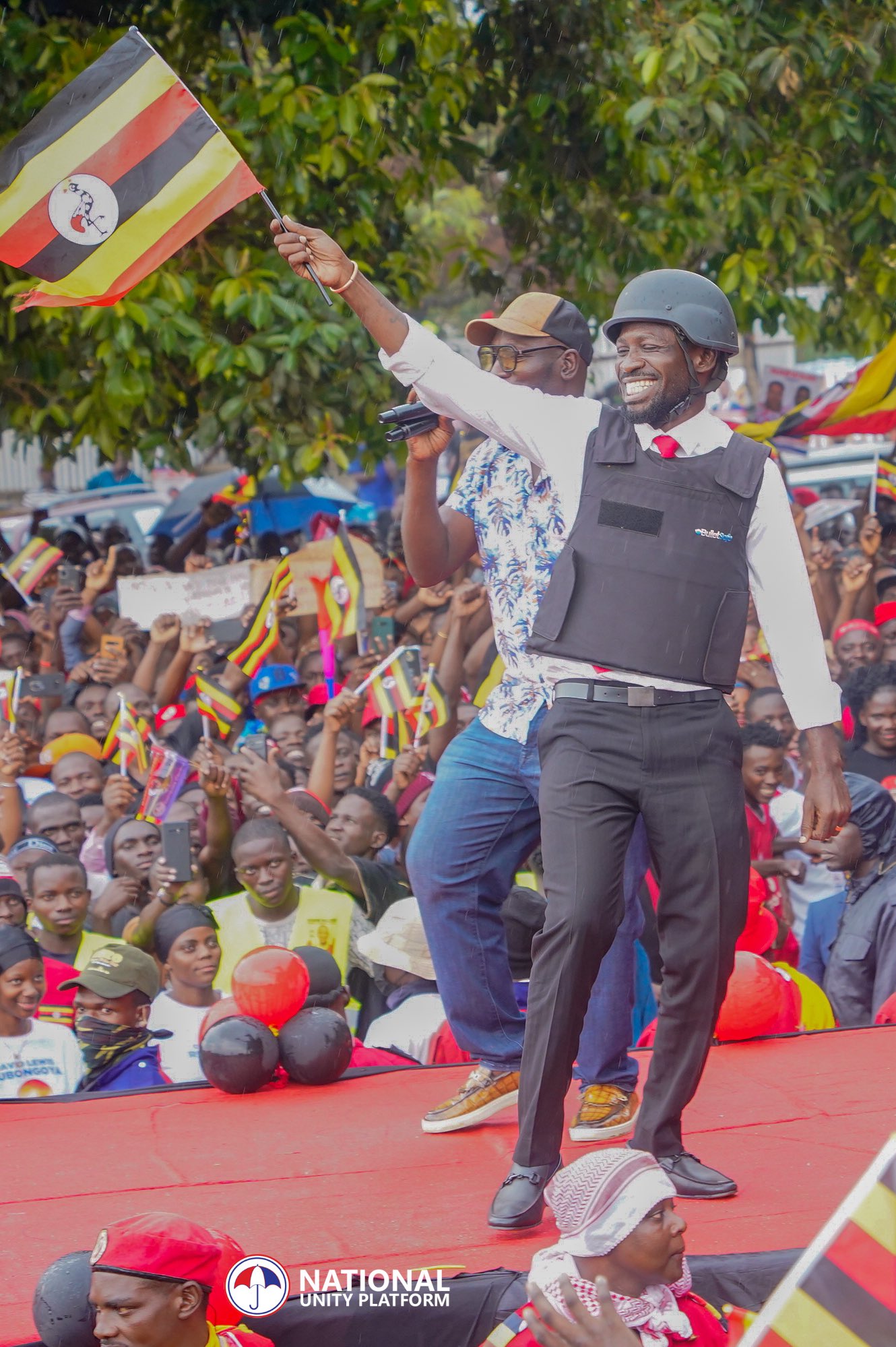 Bobi Wine Photo X @hebobiwine