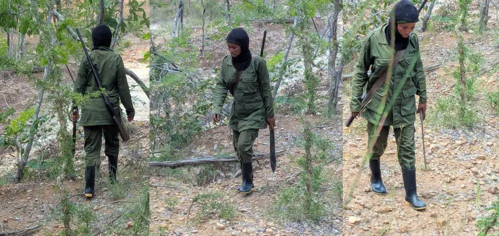 Farida en patrouille, Nalika WMA, sud de la Tanzanie.