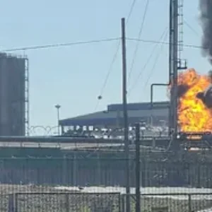 Le ministère du Travail enquête sur un incendie après que trois travailleurs ont été blessés à l'usine de Sasolburg
