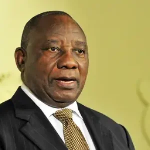 Ramaphosa obtient une interdiction contre une enquête de destitution en attendant l'examen de Phala Phala