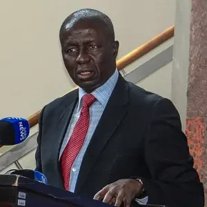 Une décennie plus tard, la saga juridique Moseneke continue