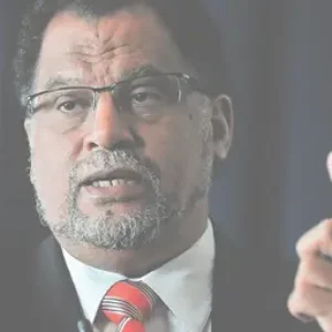 L'affaire de fraude Jordaan de retour devant le tribunal malgré la lutte contre les retards