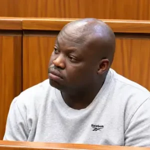 Le tribunal envisage l'utilisation du dossier médical de Kekana