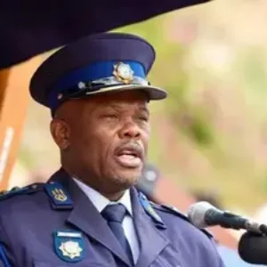 Le haut policier Sibiya arrêté pour harcèlement sexuel et viol