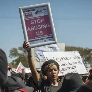 Meurtres d'Ekurhuleni : « La responsabilité de leur sécurité ne peut pas incomber aux femmes »
